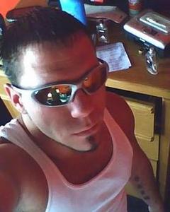 Man, 35. jd08260