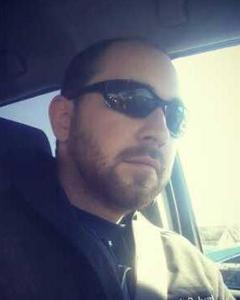 Man, 37. Viperrko878422