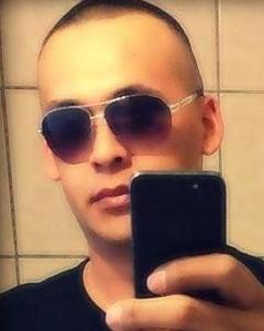 Man, 41. Papychulo8882
