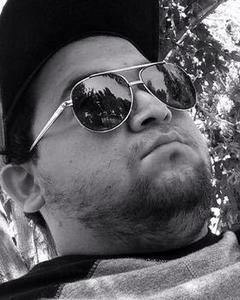 Man, 34. Throneking25