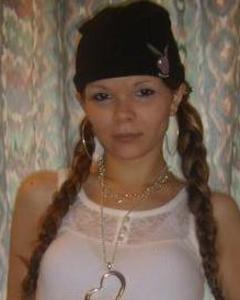 Woman, 42. kaleen