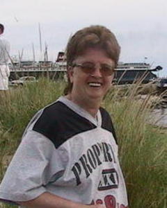 Woman, 77. strohs