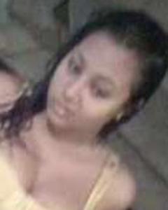 Woman, 35. Desirea