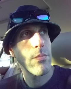 Man, 54. Tone3041