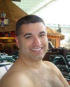 Man, 65. Samlove5056172