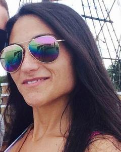 Woman, 43. Gia3385