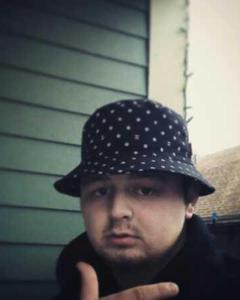 Man, 30. trev7100