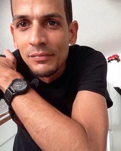 Man, 44. Oiled