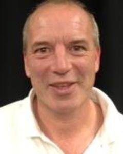 Man, 59. burgerchef