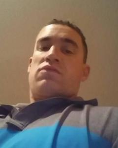 Man, 44. BigC48085