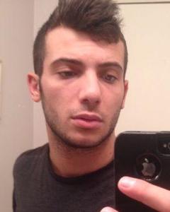 Man, 32. Gmoneu