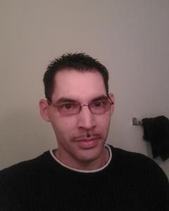 Man, 42. abcdefg981