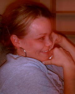 Woman, 37. mammia