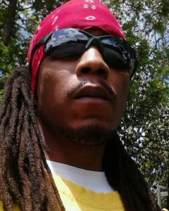 Man, 44. txme9105287805