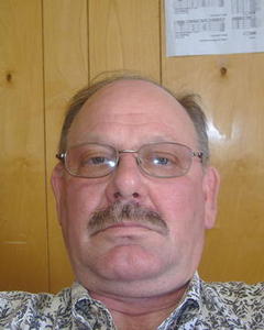 Man, 69. fossball