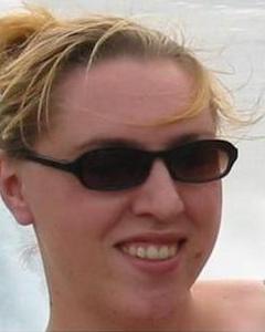 Woman, 46. Littlebit25