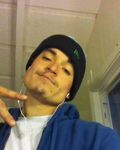 Man, 30. jpalm3244