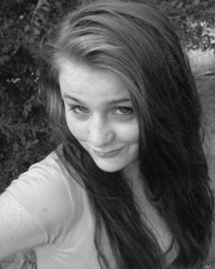 Woman, 35. Kibbles_single