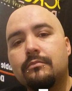 Man, 38. TAILS_714