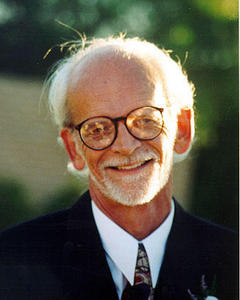 Man, 87. dooglasdos