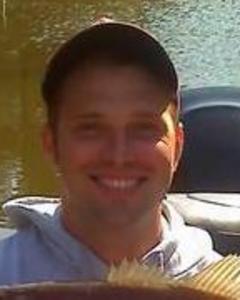 Man, 43. Fieb42