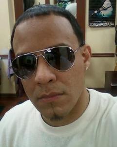 Man, 44. JUNEETO