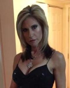 Woman, 58. StyleMeDawn
