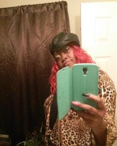 Woman, 62. queenie4467