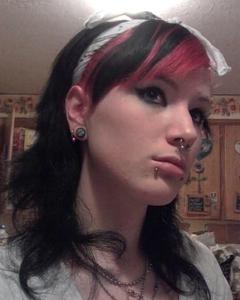 Woman, 32. BethBloodBath