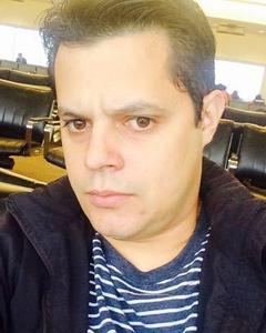 Man, 43. cam1711