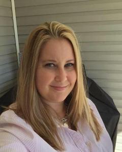 Woman, 44. FancytoesNflop