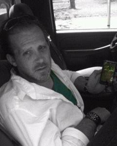 Man, 50. martyg74