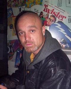 Man, 52. que3
