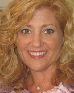 Woman, 55. artsygirl24