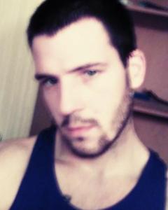 Man, 33. bee0313