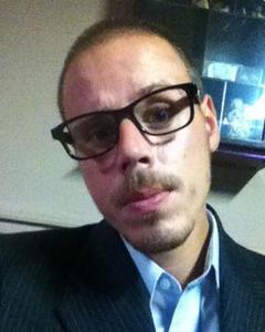 Man, 36. FLAKO6255