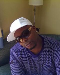 Man, 44. hollywood8751