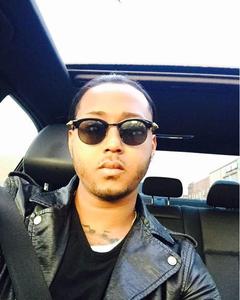Man, 37. Longhair718