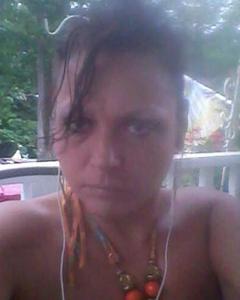 Woman, 54. CrossbowHu0615