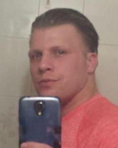 Man, 44. dcast372