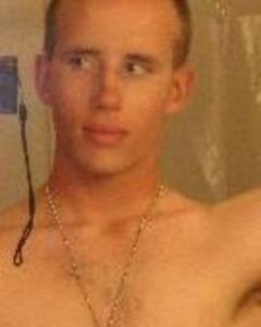 Man, 34. ArmyMan18307