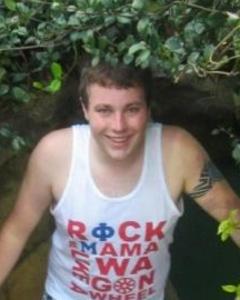 Man, 34. maxam4442078