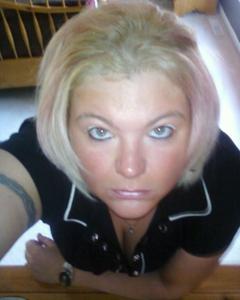 Woman, 43. Kitana27