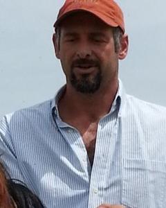 Man, 53. h2find017646