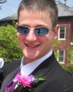 Man, 38. hartmanj