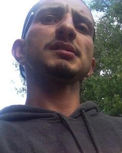 Man, 39. lil_onion4068