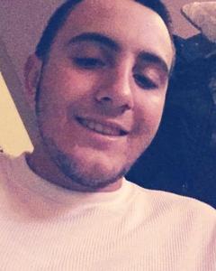 Man, 28. CA_SV_408