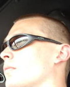 Man, 40. cleavenger
