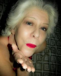 Woman, 70. sassy588067