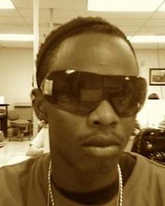 Man, 35. TH3_FUTUR3